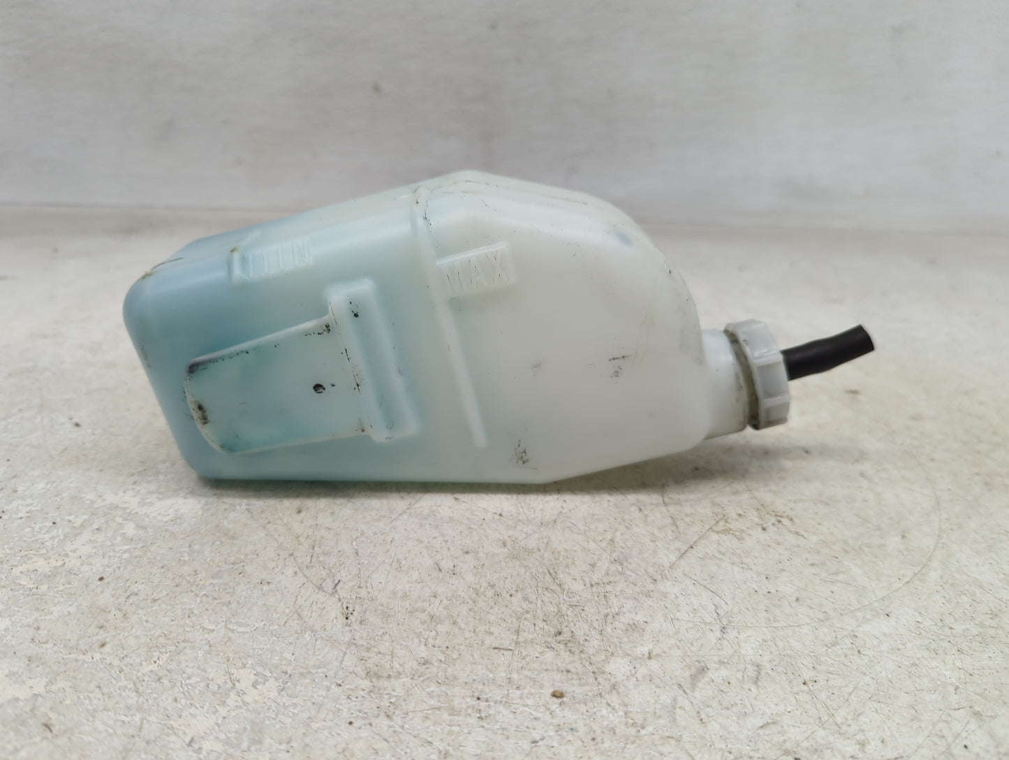 2012-2016 Honda Cr-v Radiator Coolant Overflow Expansion Tank Bottle 1393585 - Oemusedautoparts1.com
