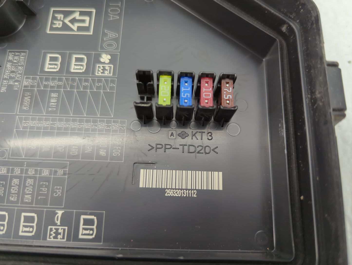 2012-2014 Honda Cr-V Fusebox Fuse Box Panel Relay Module P/N:T1W A010 A0 Fits Fits 2012 2013 2014 OEM Used Auto Parts - Oemu