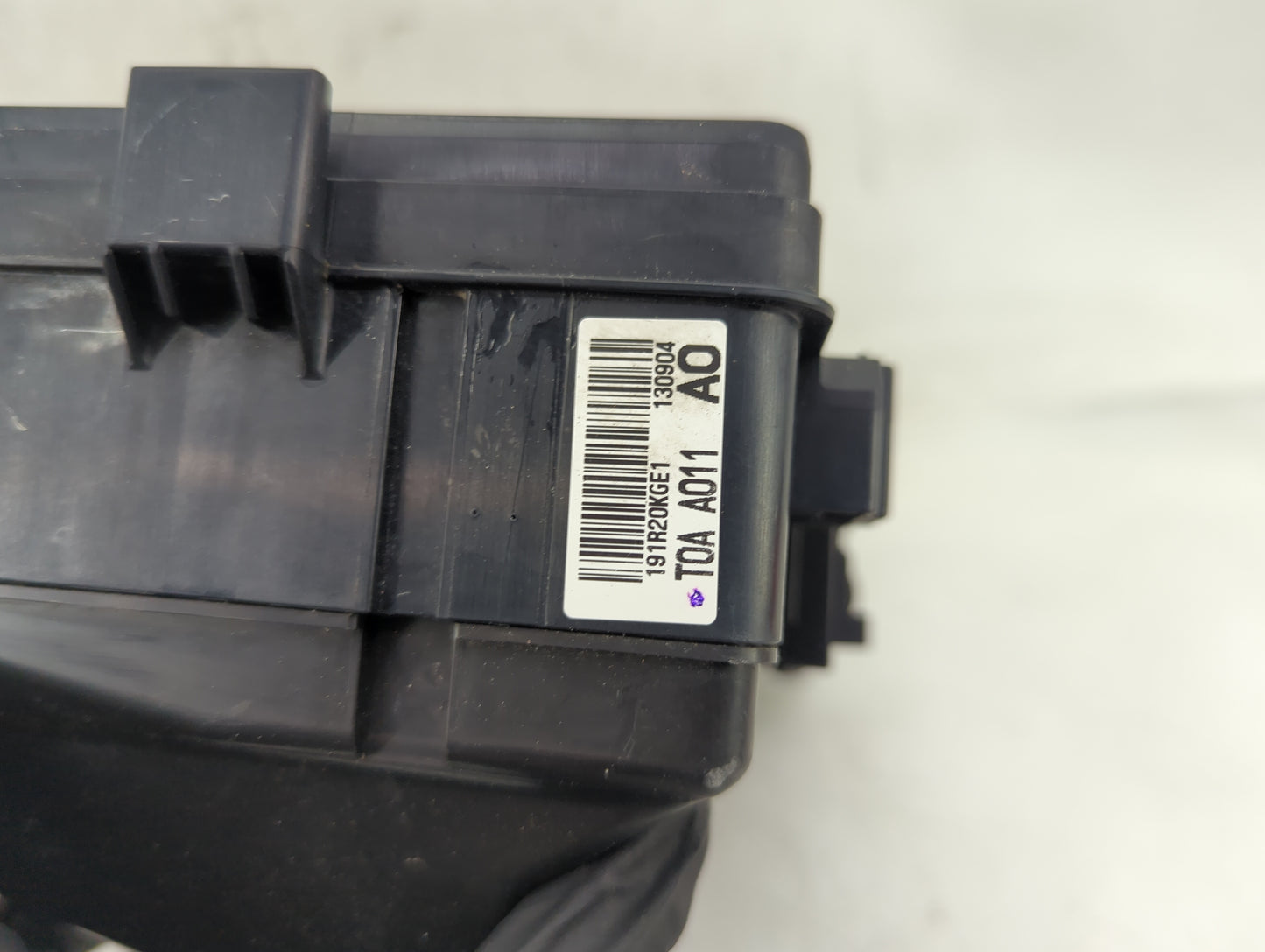2012-2014 Honda Cr-V Fusebox Fuse Box Panel Relay Module P/N:191R20KGE1 Fits Fits 2012 2013 2014 OEM Used Auto Parts - Oemus