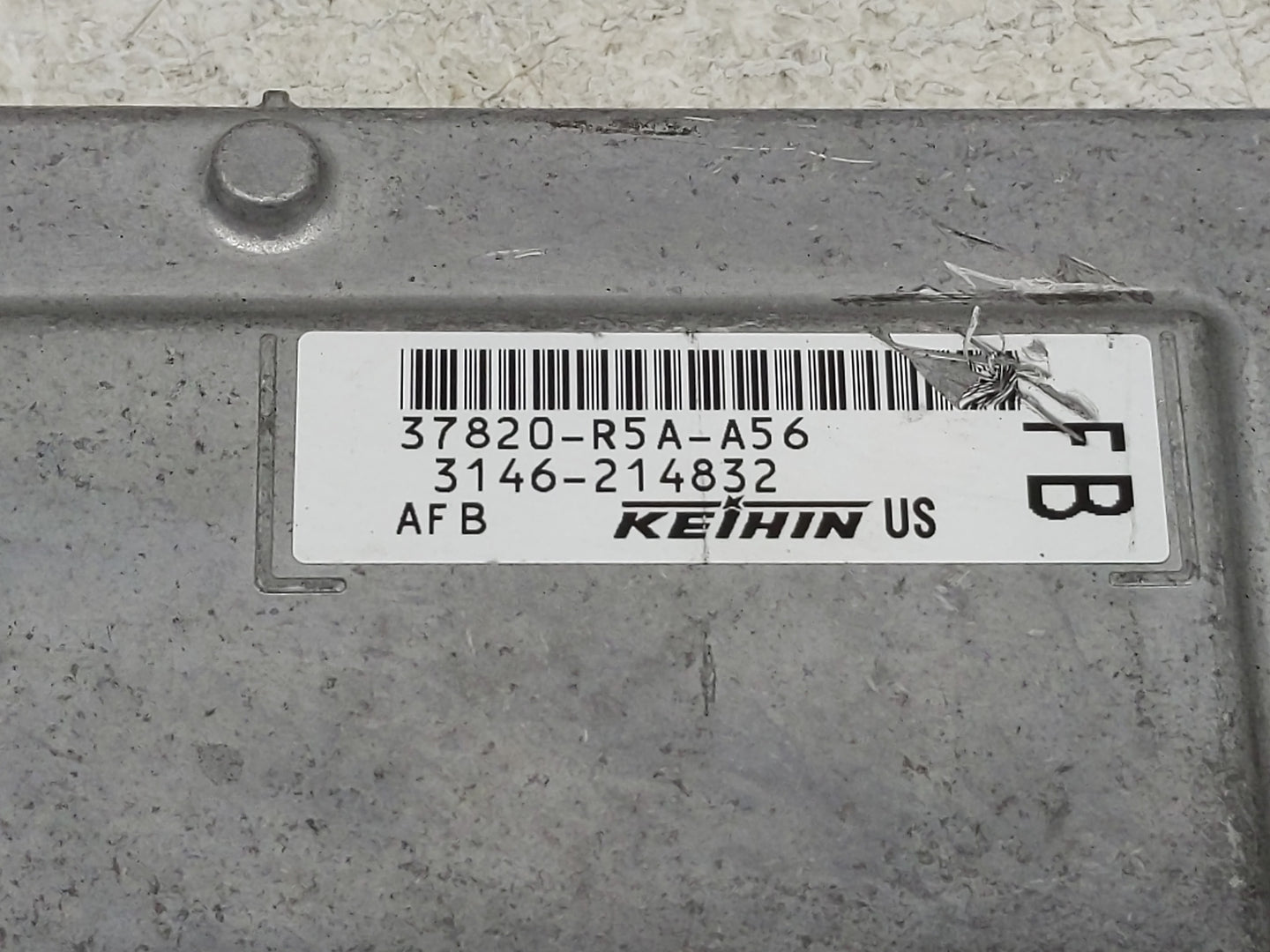2012-2014 Honda Cr-V PCM Engine Control Computer ECU ECM PCU OEM P/N:37820-R5A-A56 Fits Fits 2012 2013 2014 OEM Used Auto Pa