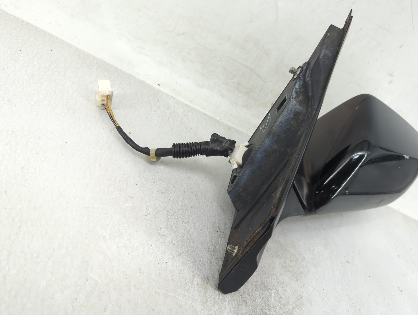 2012-2014 Honda Cr-V Driver Side View Mirror - Left Door Mirror OEM Used - Oemusedautoparts1.com