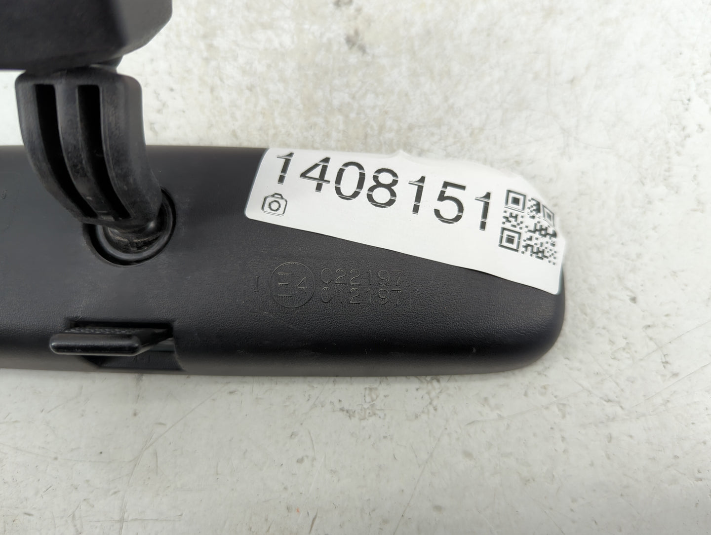 2005-2016 Honda Cr-V Interior Rear View Mirror Replacement OEM P/N:E4022197 Fits OEM Used Auto Parts - Oemusedautoparts1.com