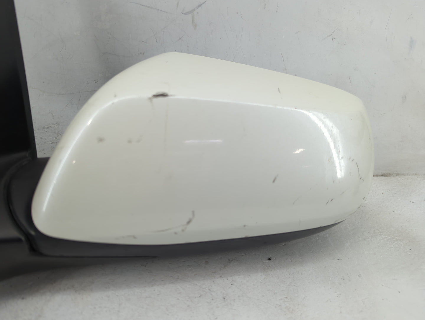 2012-2014 Honda Cr-V Driver Side View Mirror - Left Door Mirror OEM Used - Oemusedautoparts1.com