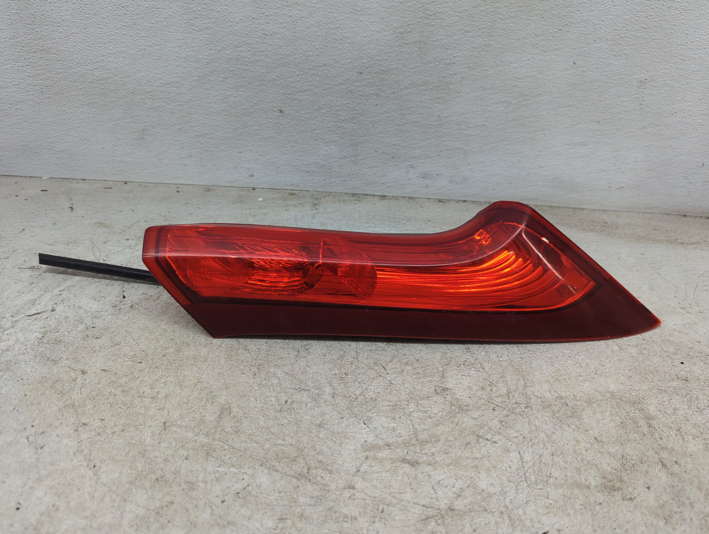 2012-2014 Honda Cr-V Tail Light Assembly Passenger Right OEM P/N:P9849 Fits Fits 2012 2013 2014 OEM Used Auto Parts - Oemuse