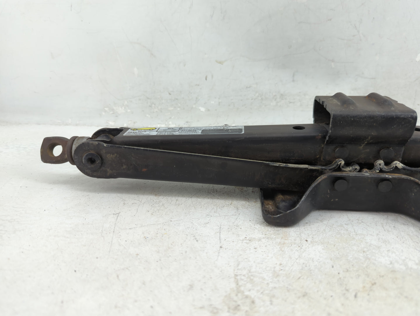 2014 Honda Cr-v Spare Scissor Car Jack - Oemusedautoparts1.com