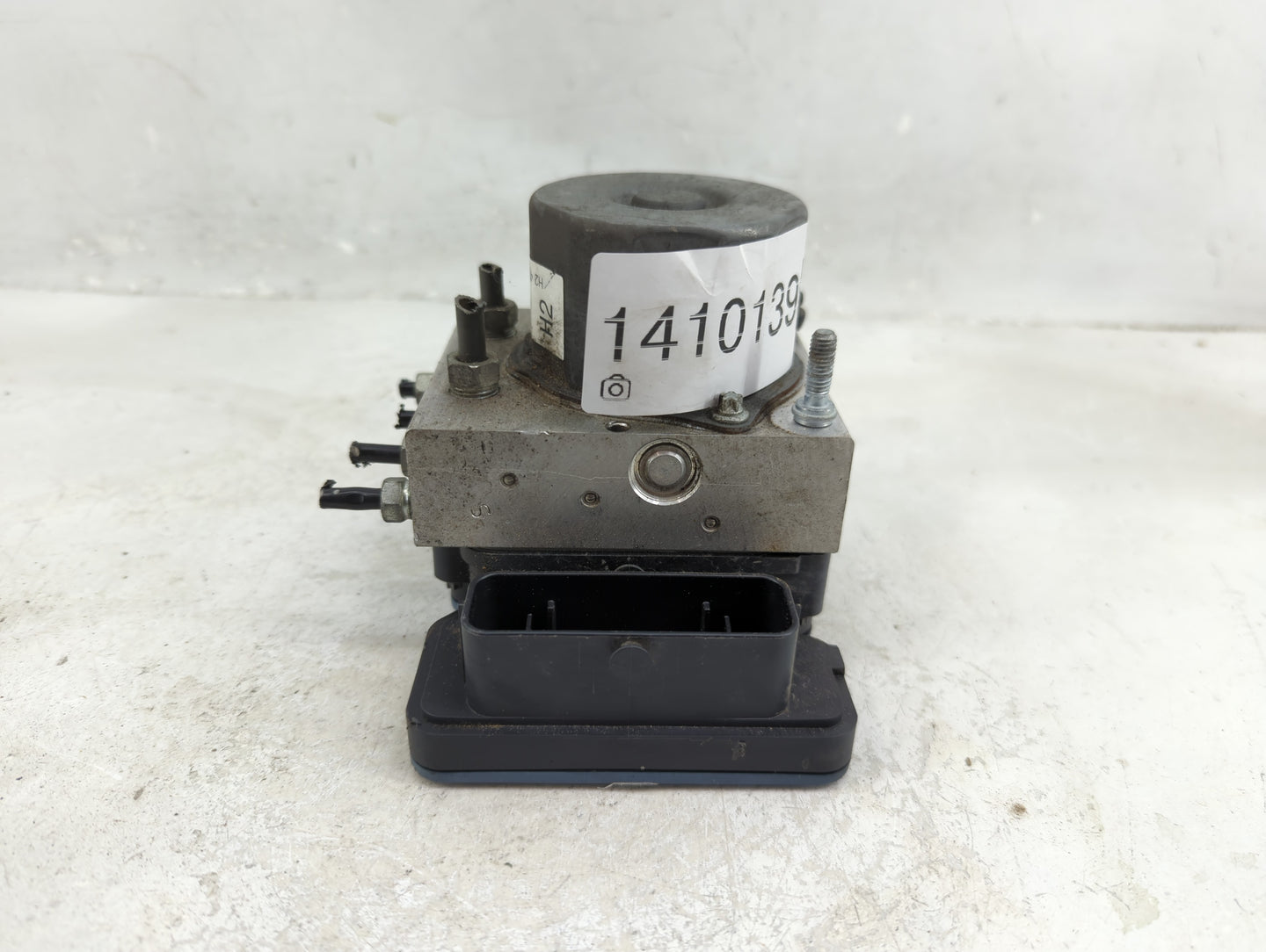 2014 Honda Cr-V ABS Pump Control Module Replacement Fits OEM Used Auto Parts - Oemusedautoparts1.com
