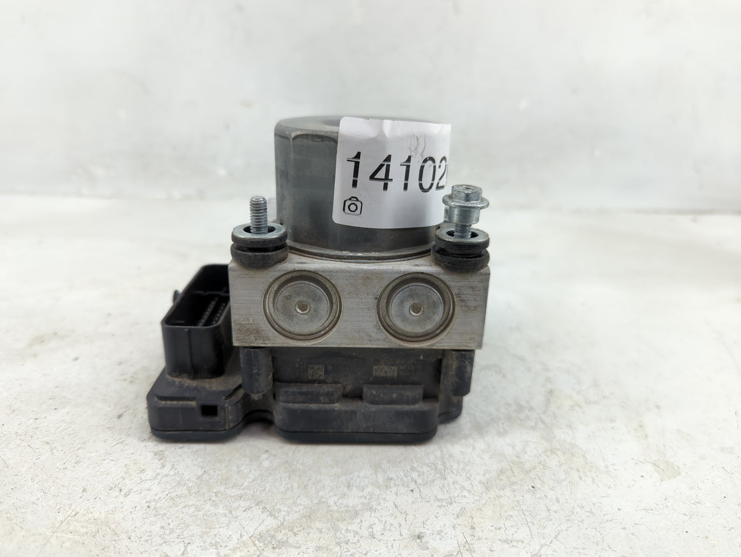 2014 Honda Cr-V ABS Pump Control Module Replacement Fits OEM Used Auto Parts - Oemusedautoparts1.com