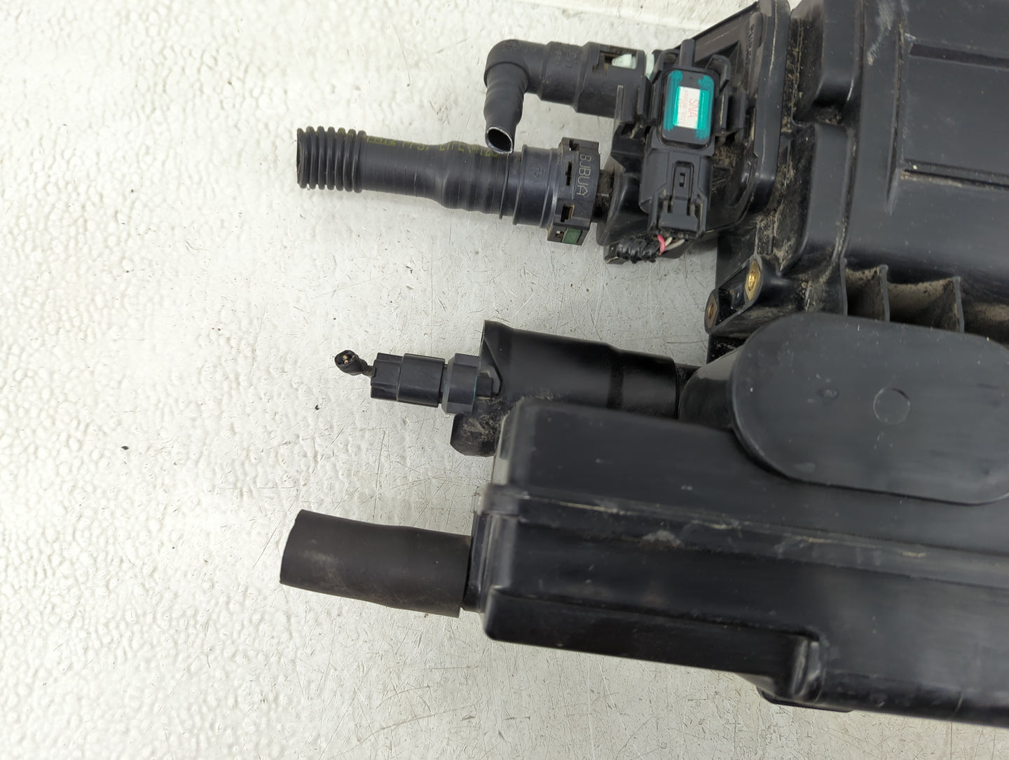 2014 Honda Cr-v Fuel Vapor Charcoal Canister 1410405 - Oemusedautoparts1.com