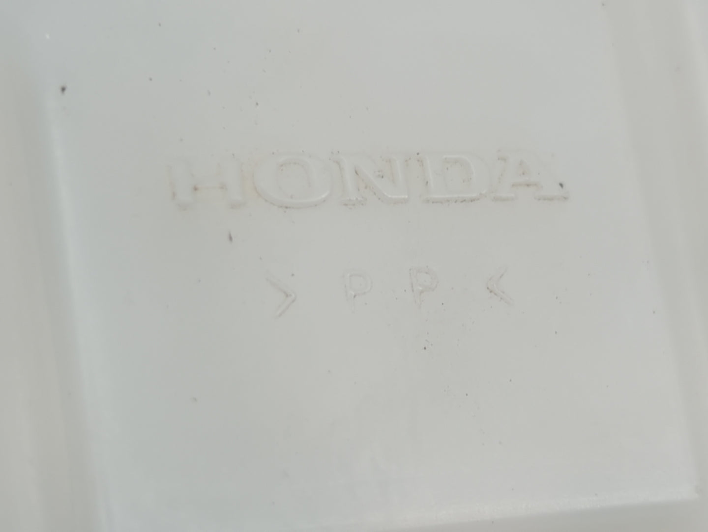 2012-2016 Honda Cr-v Radiator Coolant Overflow Expansion Tank Bottle 1410489 - Oemusedautoparts1.com