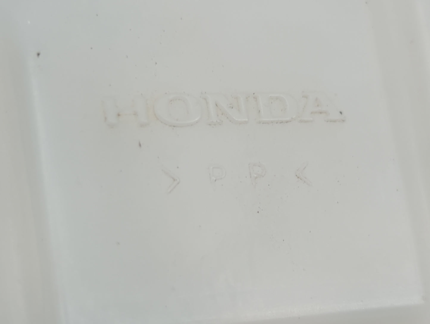 2012-2016 Honda Cr-v Radiator Coolant Overflow Expansion Tank Bottle 1410489 - Oemusedautoparts1.com