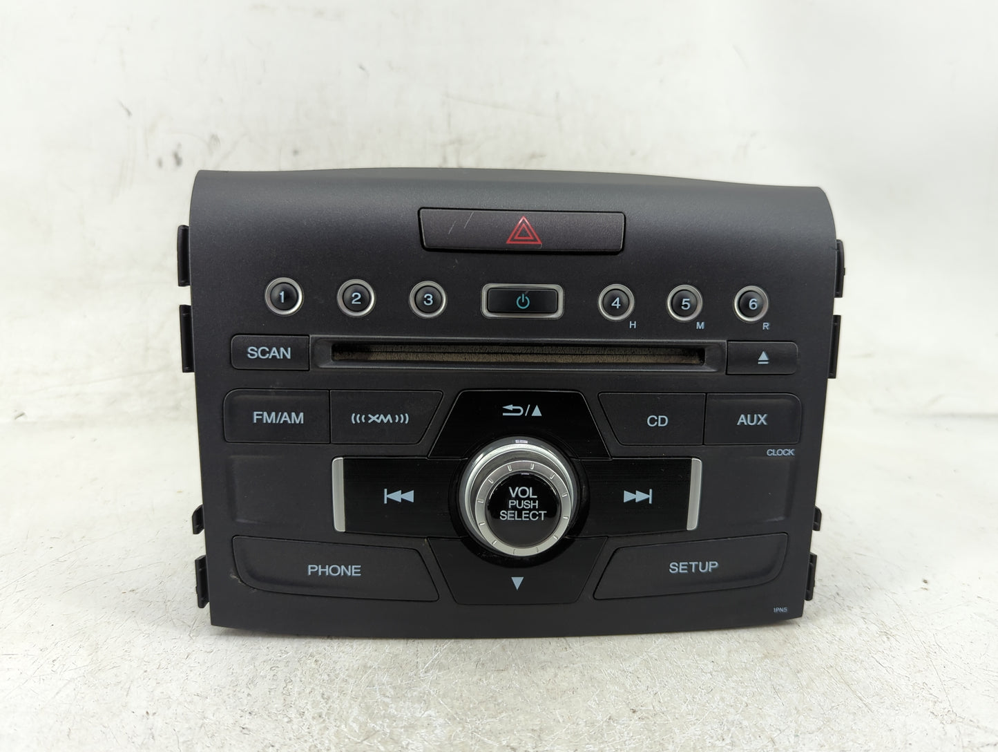 2014 Honda Cr-V Radio AM FM Cd Player Receiver Replacement P/N:39100-T0A-A213-M1 Fits OEM Used Auto Parts - Oemusedautoparts