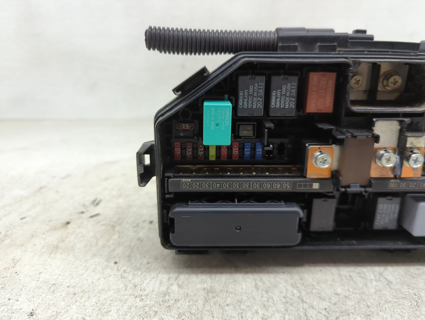 2012-2014 Honda Cr-V Fusebox Fuse Box Panel Relay Module Fits Fits 2012 2013 2014 OEM Used Auto Parts - Oemusedautoparts1.co
