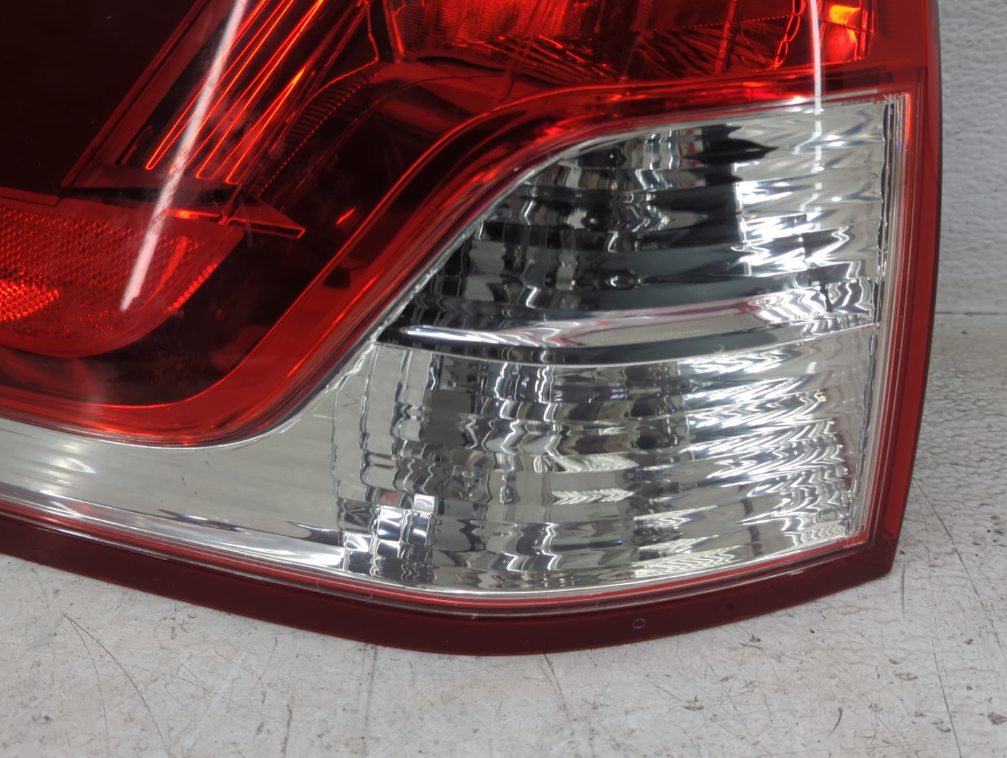 2012-2014 Honda Cr-V Tail Light Assembly Driver Left OEM Fits Fits 2012 2013 2014 OEM Used Auto Parts - Oemusedautoparts1.co