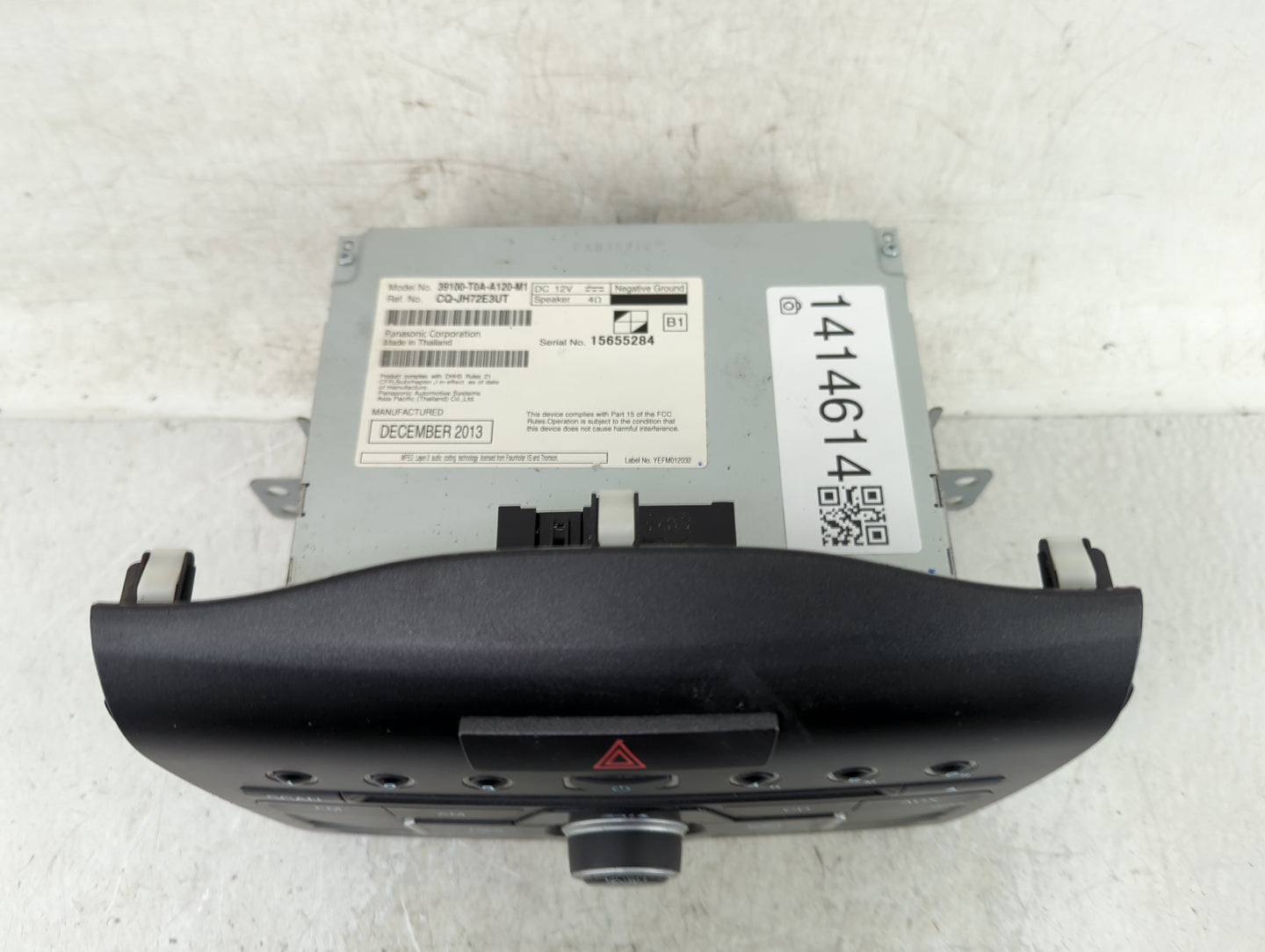 2012-2014 Honda Cr-V Radio AM FM Cd Player Receiver Replacement P/N:39100-T0A-A120-M1 Fits Fits 2012 2013 2014 OEM Used Auto