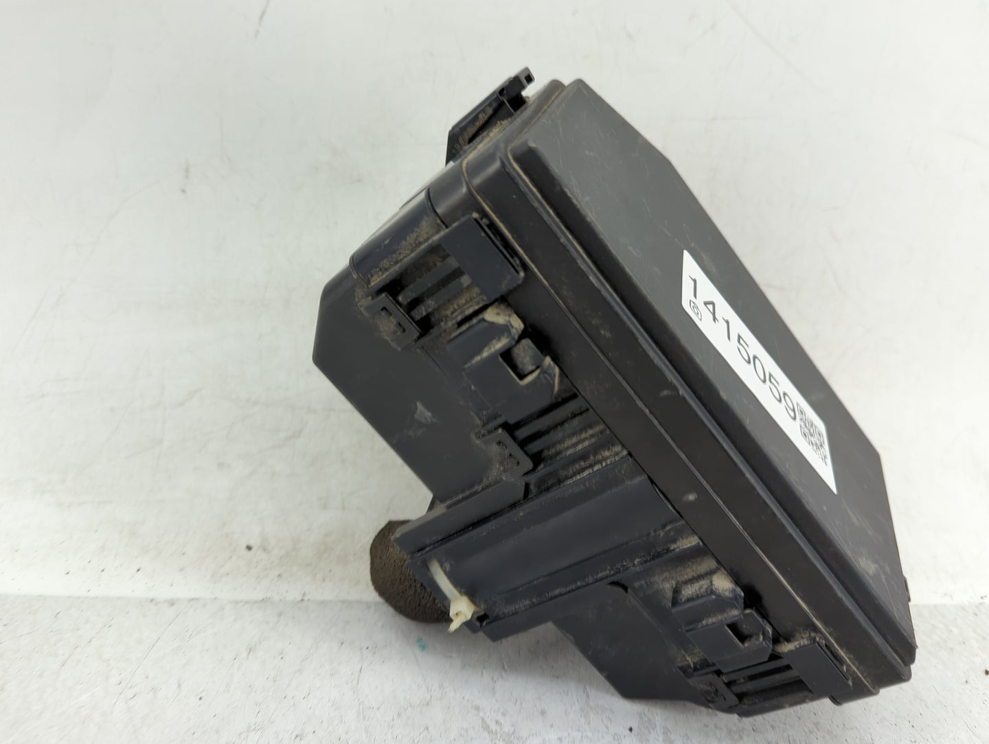 2012-2014 Honda Cr-V Fusebox Fuse Box Panel Relay Module P/N:T0A A011 Fits Fits 2012 2013 2014 OEM Used Auto Parts - Oemused