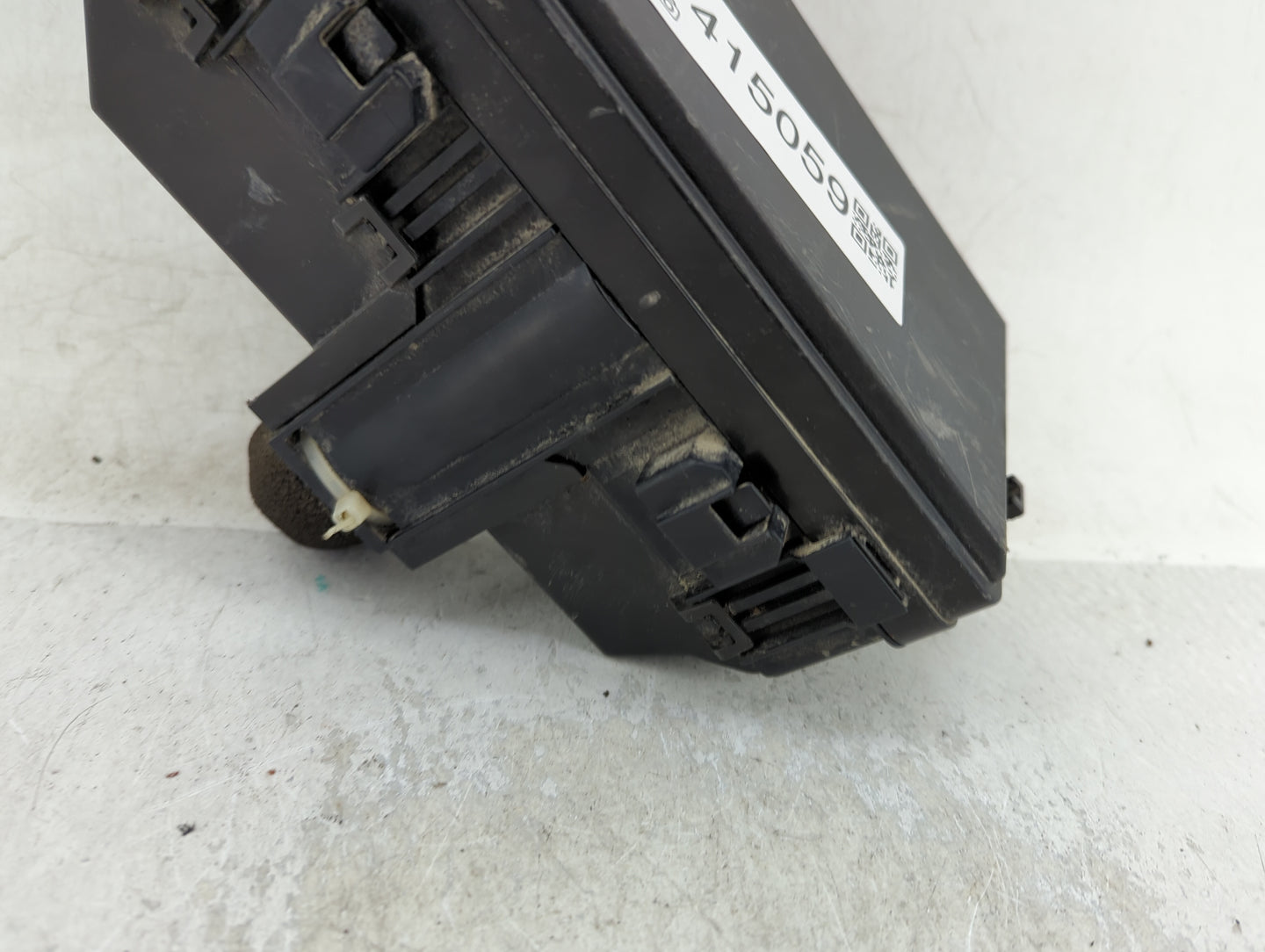 2012-2014 Honda Cr-V Fusebox Fuse Box Panel Relay Module P/N:T0A A011 Fits Fits 2012 2013 2014 OEM Used Auto Parts - Oemused