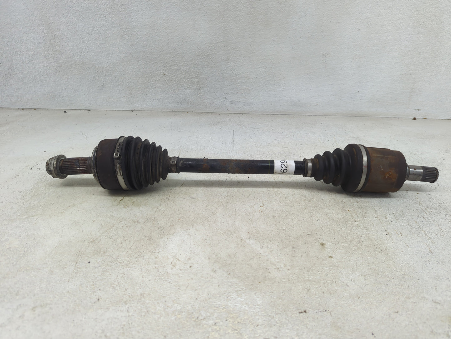 2012-2014 Honda Cr-v Axle Shaft Front Driver Cv C/v - Oemusedautoparts1.com