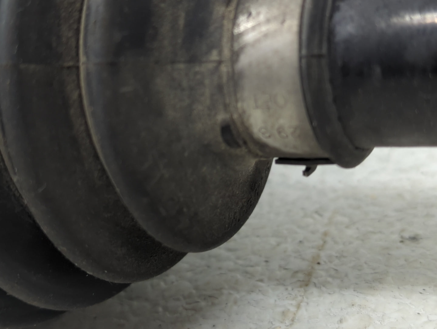 2012-2014 Honda Cr-v Axle Shaft Front Driver Cv C/v - Oemusedautoparts1.com