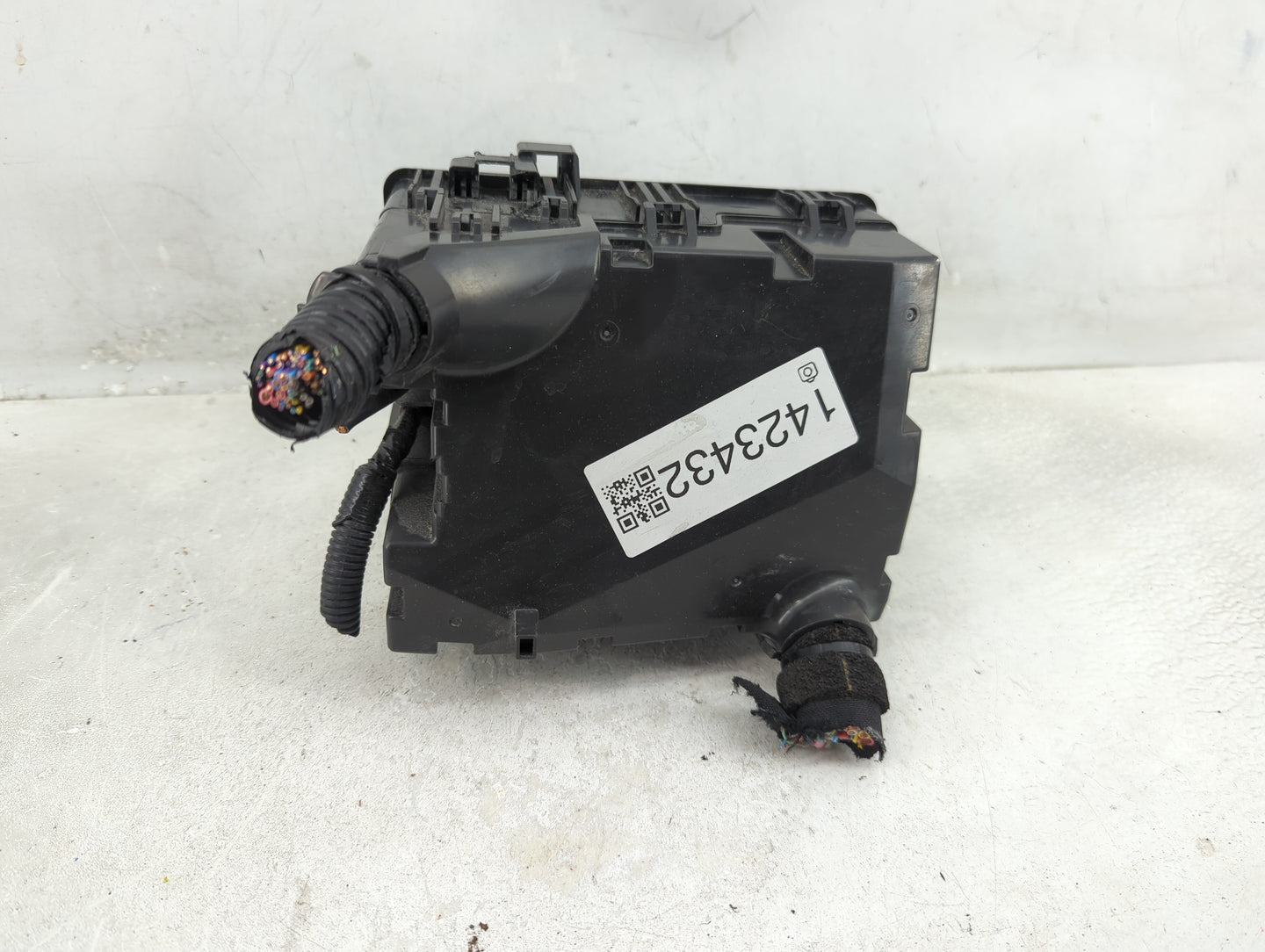 2012-2014 Honda Cr-V Fusebox Fuse Box Panel Relay Module Fits Fits 2012 2013 2014 OEM Used Auto Parts - Oemusedautoparts1.co