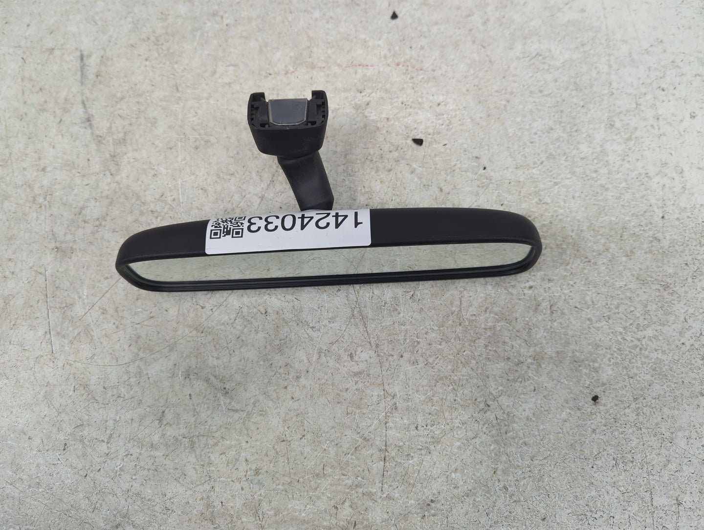 2014 Honda Cr-V Interior Rear View Mirror Replacement OEM P/N:E4012197 Fits OEM Used Auto Parts - Oemusedautoparts1.com