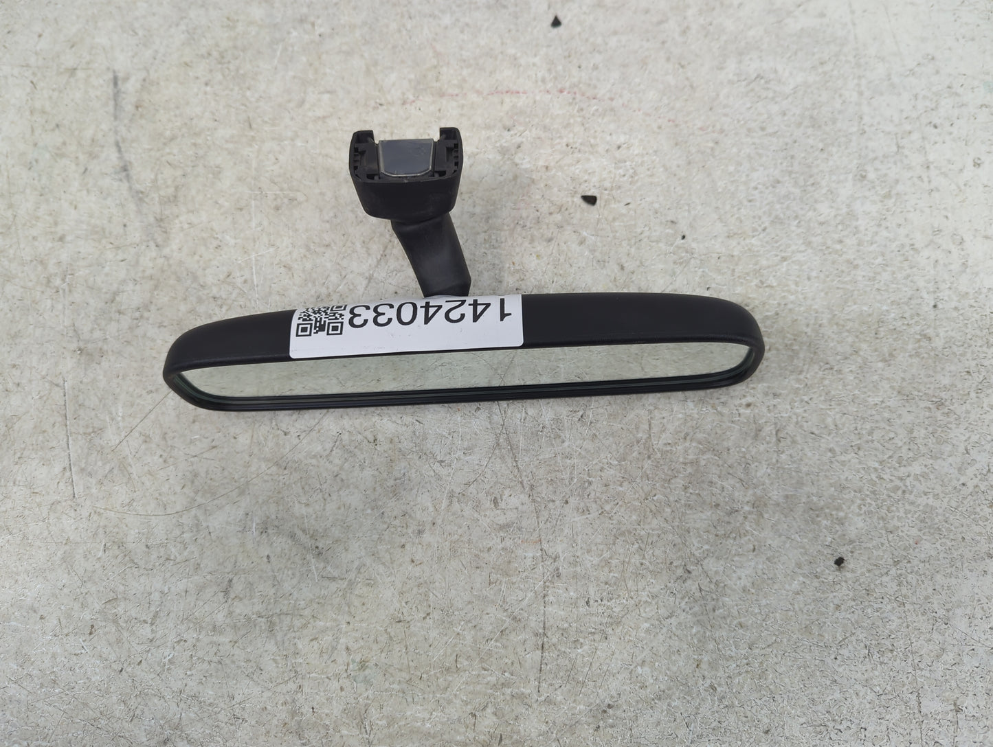 2014 Honda Cr-V Interior Rear View Mirror Replacement OEM P/N:E4012197 Fits OEM Used Auto Parts - Oemusedautoparts1.com