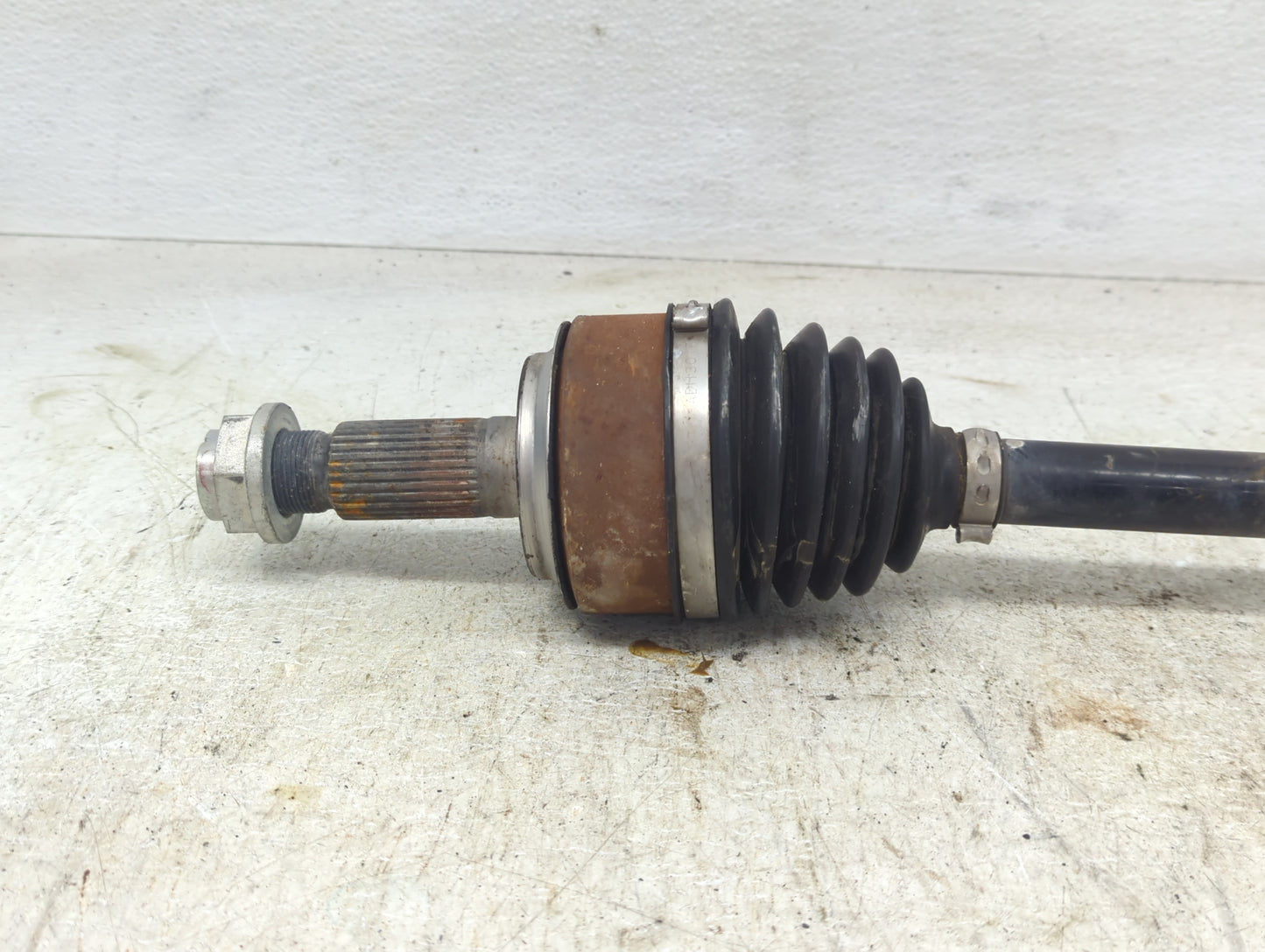2012-2014 Honda Cr-v Axle Shaft Front Driver Cv C/v - Oemusedautoparts1.com