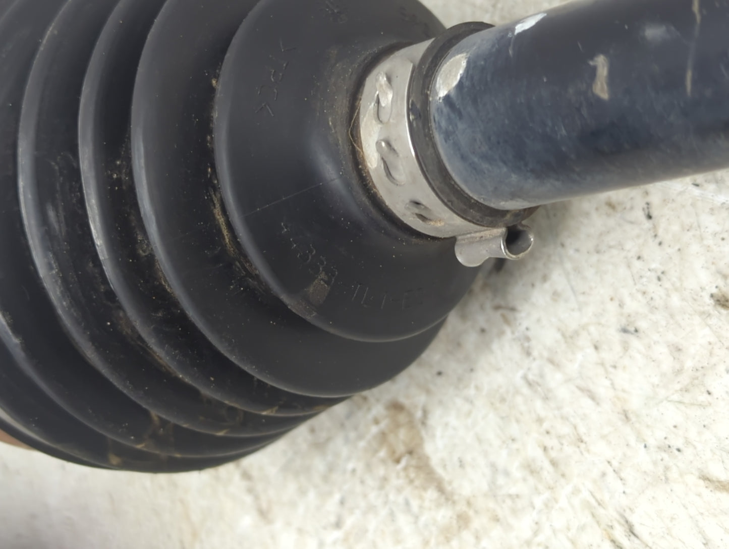 2012-2014 Honda Cr-v Axle Shaft Front Driver Cv C/v - Oemusedautoparts1.com