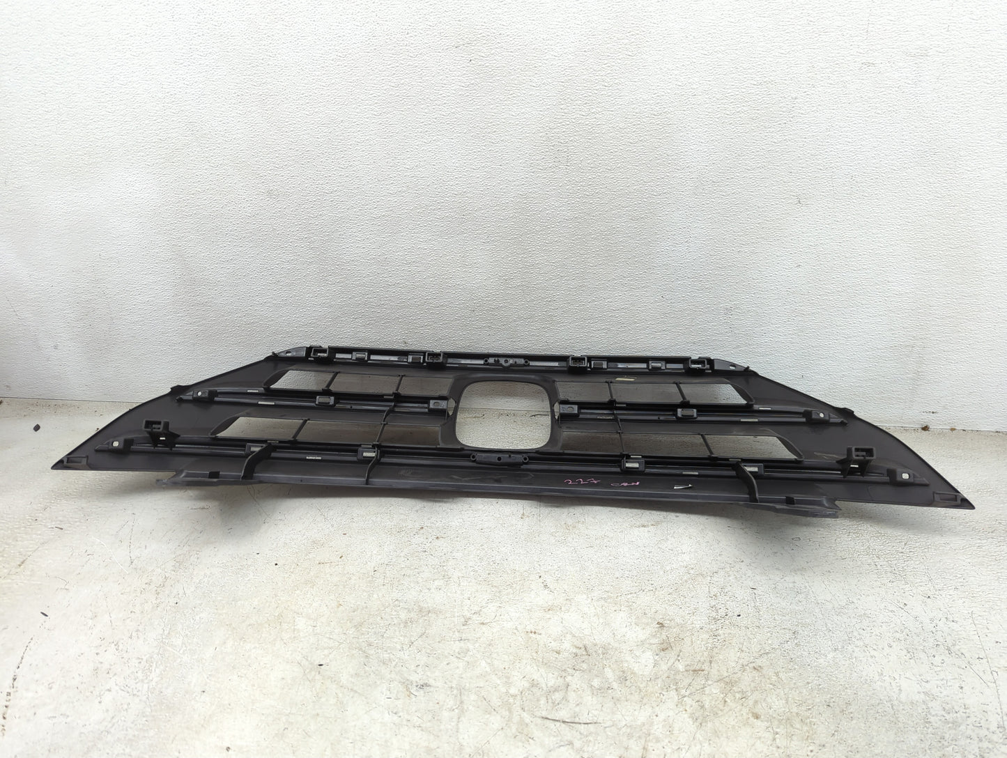 2012-2014 Honda Cr-v Front Grille Bumper Not Included - Oemusedautoparts1.com
