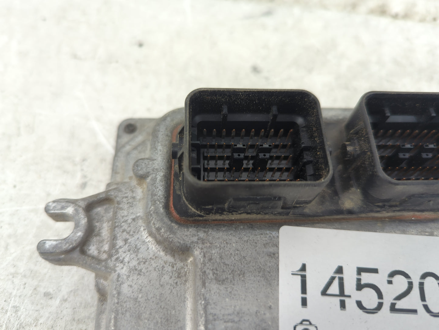 2012-2014 Honda Cr-V PCM Engine Control Computer ECU ECM PCU OEM P/N:37820-R5A-A56 Fits Fits 2012 2013 2014 OEM Used Auto Pa