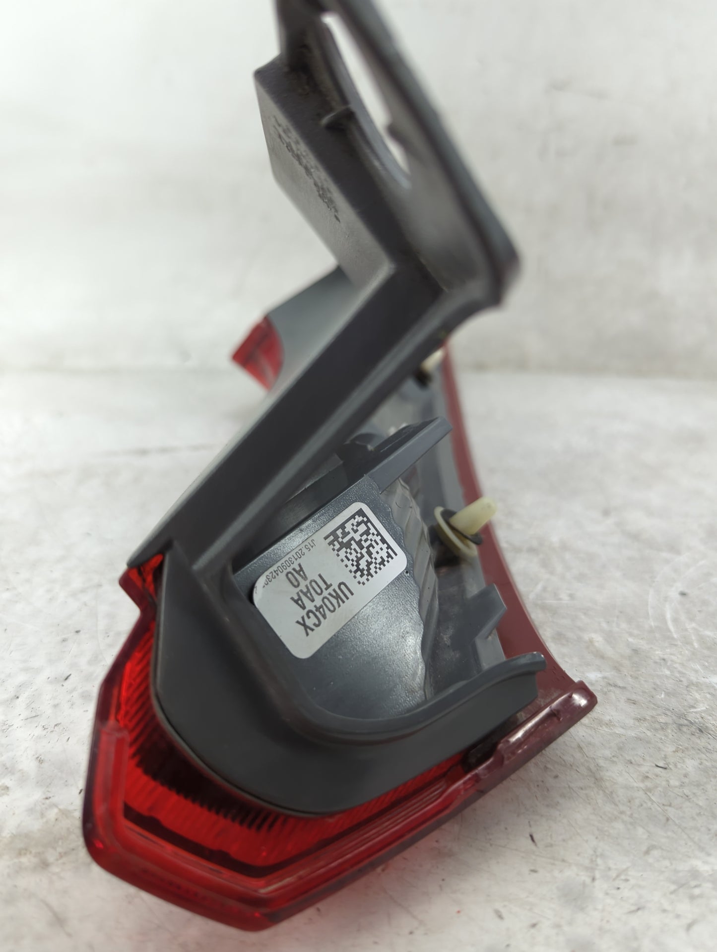 2012-2014 Honda Cr-V Tail Light Assembly Driver Left OEM P/N:P9839 Fits Fits 2012 2013 2014 OEM Used Auto Parts - Oemusedaut