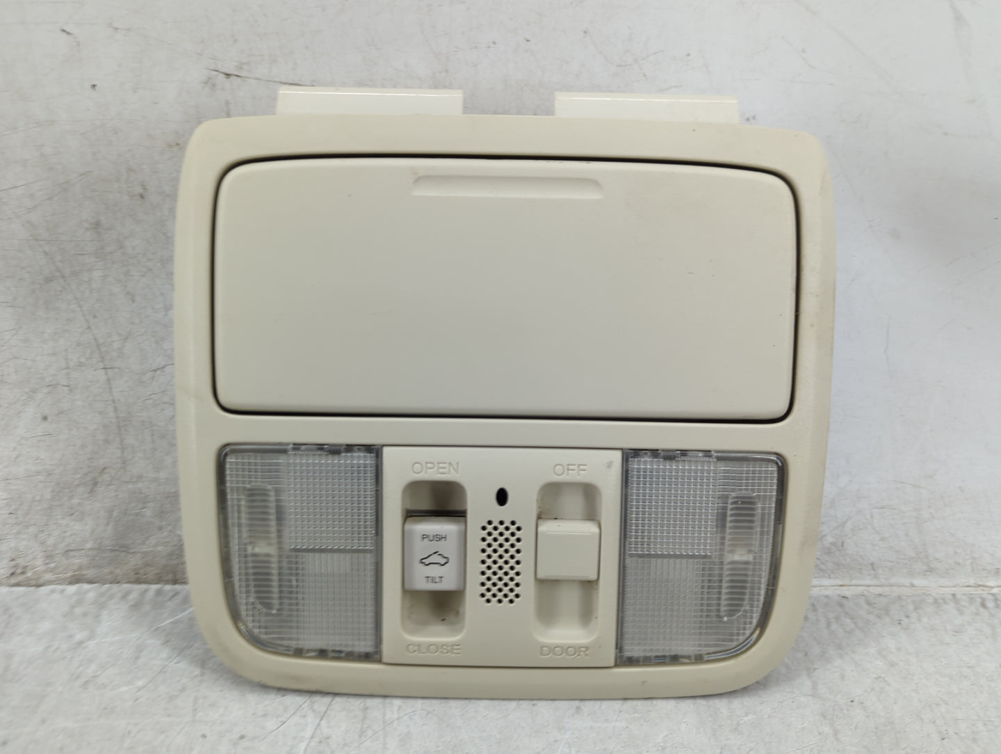 2014 Honda Cr-v Overhead Roof Console - Oemusedautoparts1.com