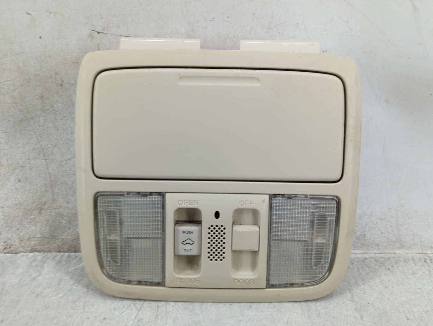 2014 Honda Cr-v Overhead Roof Console - Oemusedautoparts1.com