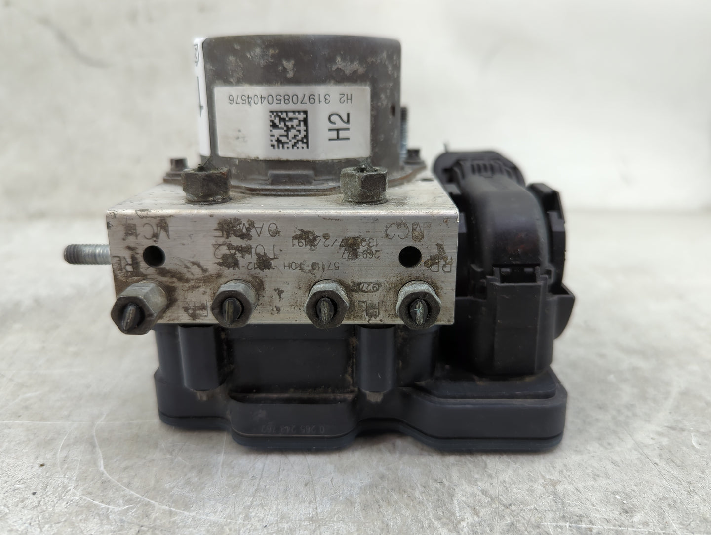 2014 Honda Cr-V ABS Pump Control Module Replacement P/N:0265956026 2265106455 Fits OEM Used Auto Parts - Oemusedautoparts1.c