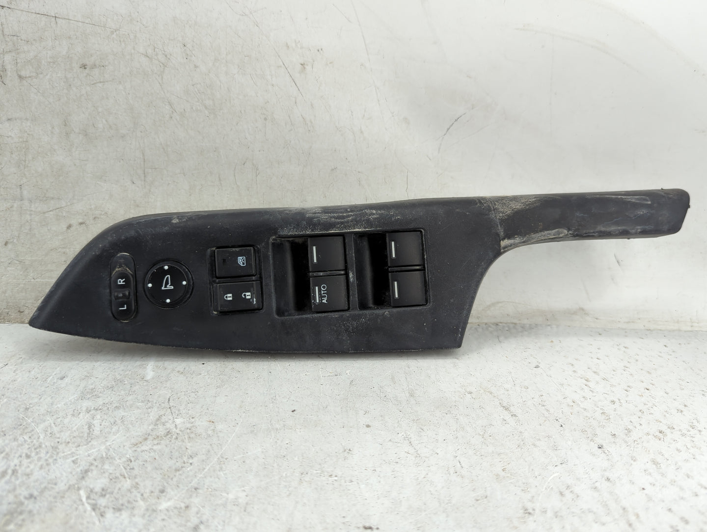 2014-2022 Honda Cr-V Master Power Window Switch Replacement Driver Side Left Fits OEM Used Auto Parts - Oemusedautoparts1.co