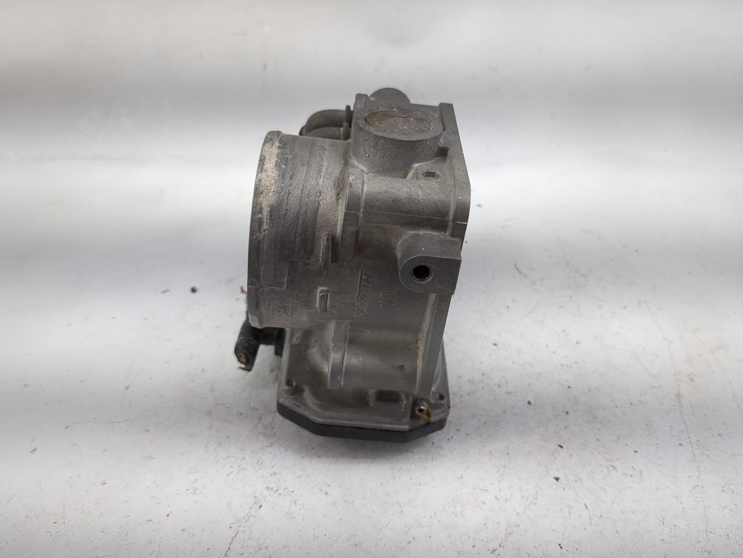 2010-2014 Honda Cr-V Throttle Body P/N:GMA0R 14309-08024, 028614 Fits Fits 2010 2011 2012 2013 2014 2015 OEM Used Auto Parts