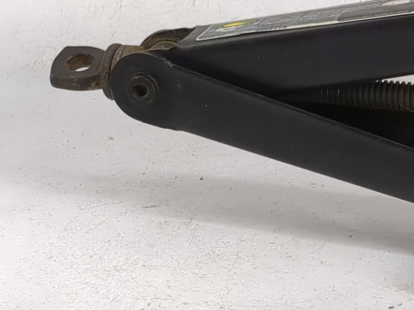 2014 Honda Cr-v Spare Scissor Car Jack 1479991 - Oemusedautoparts1.com