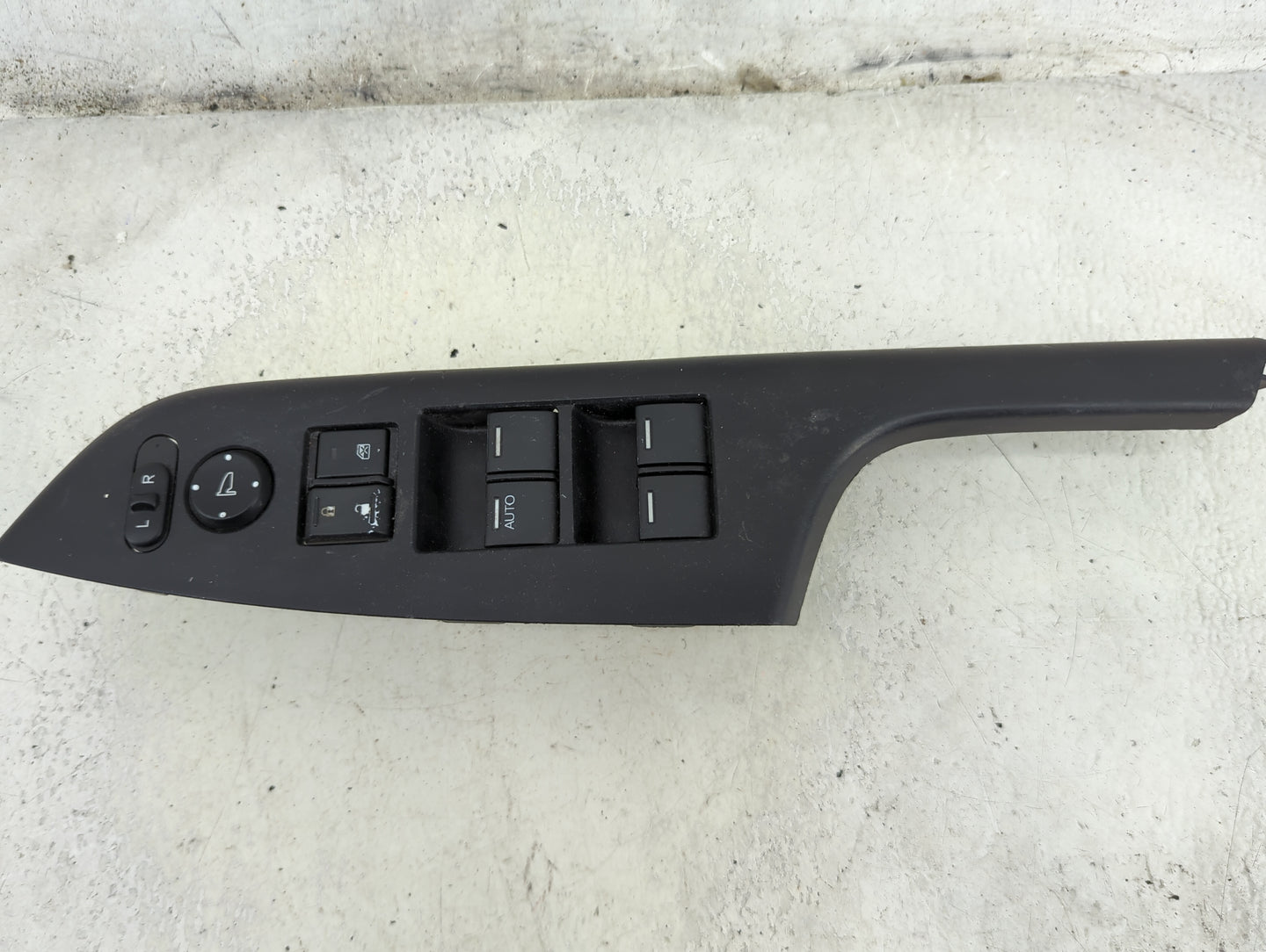 2014-2016 Honda Cr-V Master Power Window Switch Replacement Driver Side Left P/N:TOA A110 Fits Fits 2014 2015 2016 OEM Used 