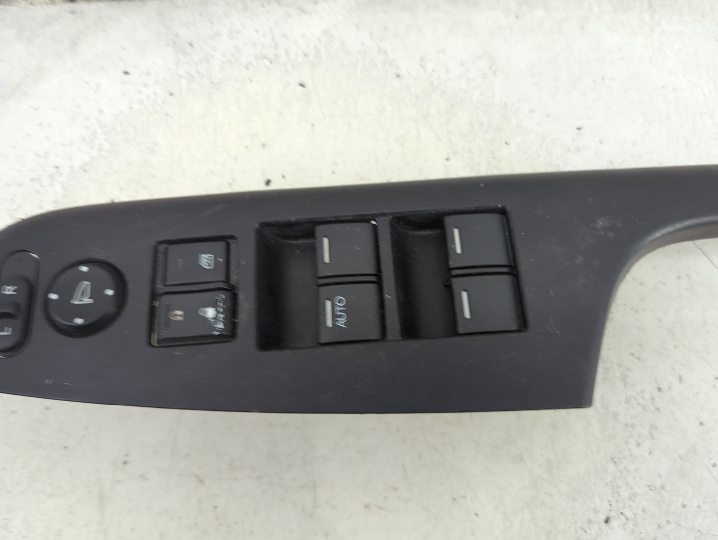 2014-2016 Honda Cr-V Master Power Window Switch Replacement Driver Side Left P/N:TOA A110 Fits Fits 2014 2015 2016 OEM Used 