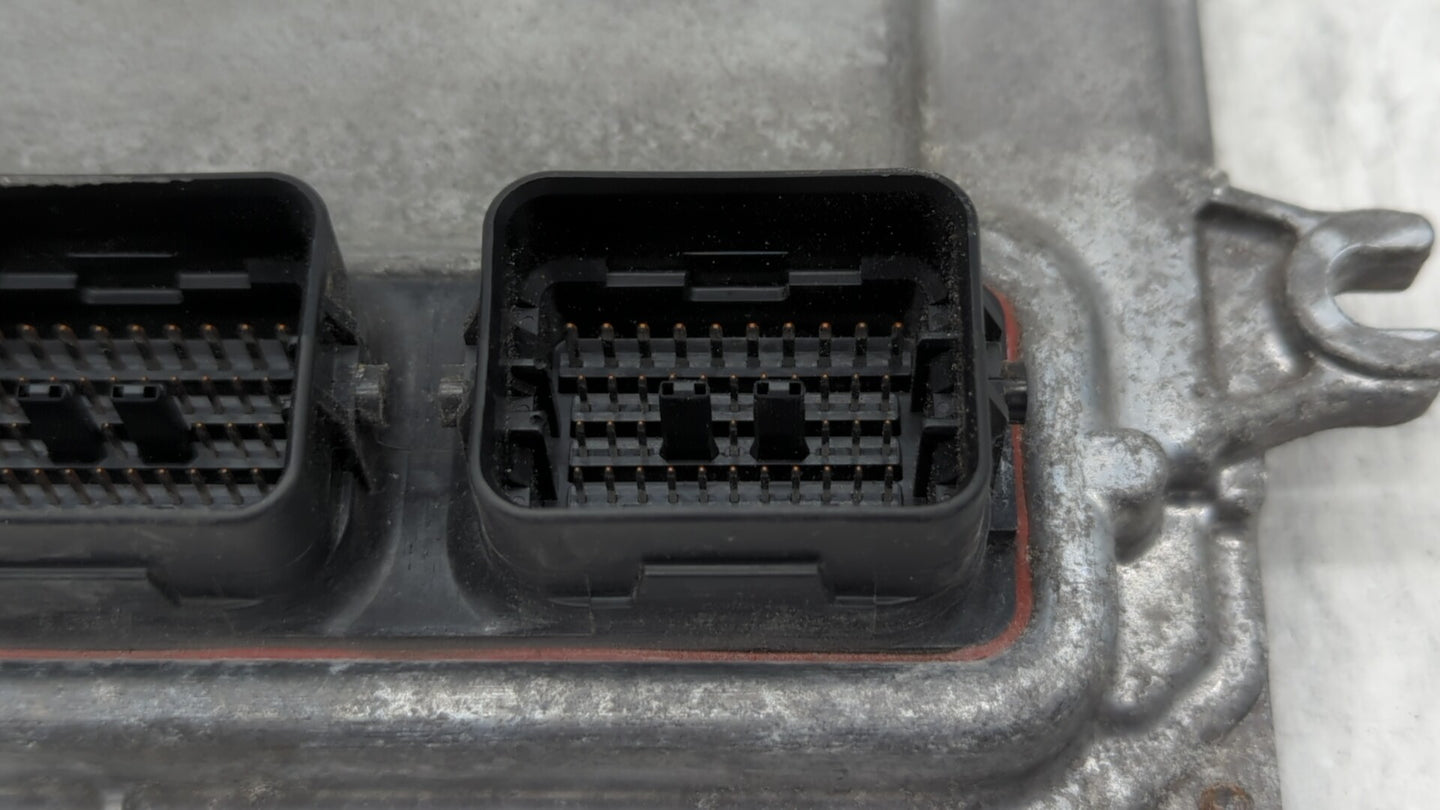 2012-2014 Honda Cr-V PCM Engine Control Computer ECU ECM PCU OEM P/N:37820-R5A-A66 37820-R5A-A64 Fits Fits 2012 2013 2014 OE