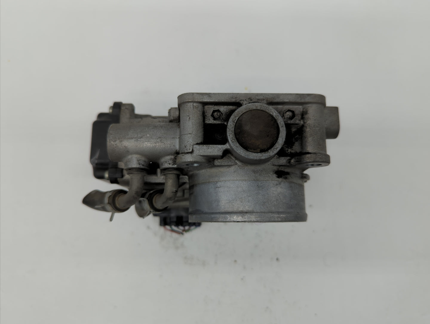 2010-2014 Honda Cr-V Throttle Body P/N:GMD7E Fits Fits 2010 2011 2012 2013 2014 2015 OEM Used Auto Parts - Oemusedautoparts1