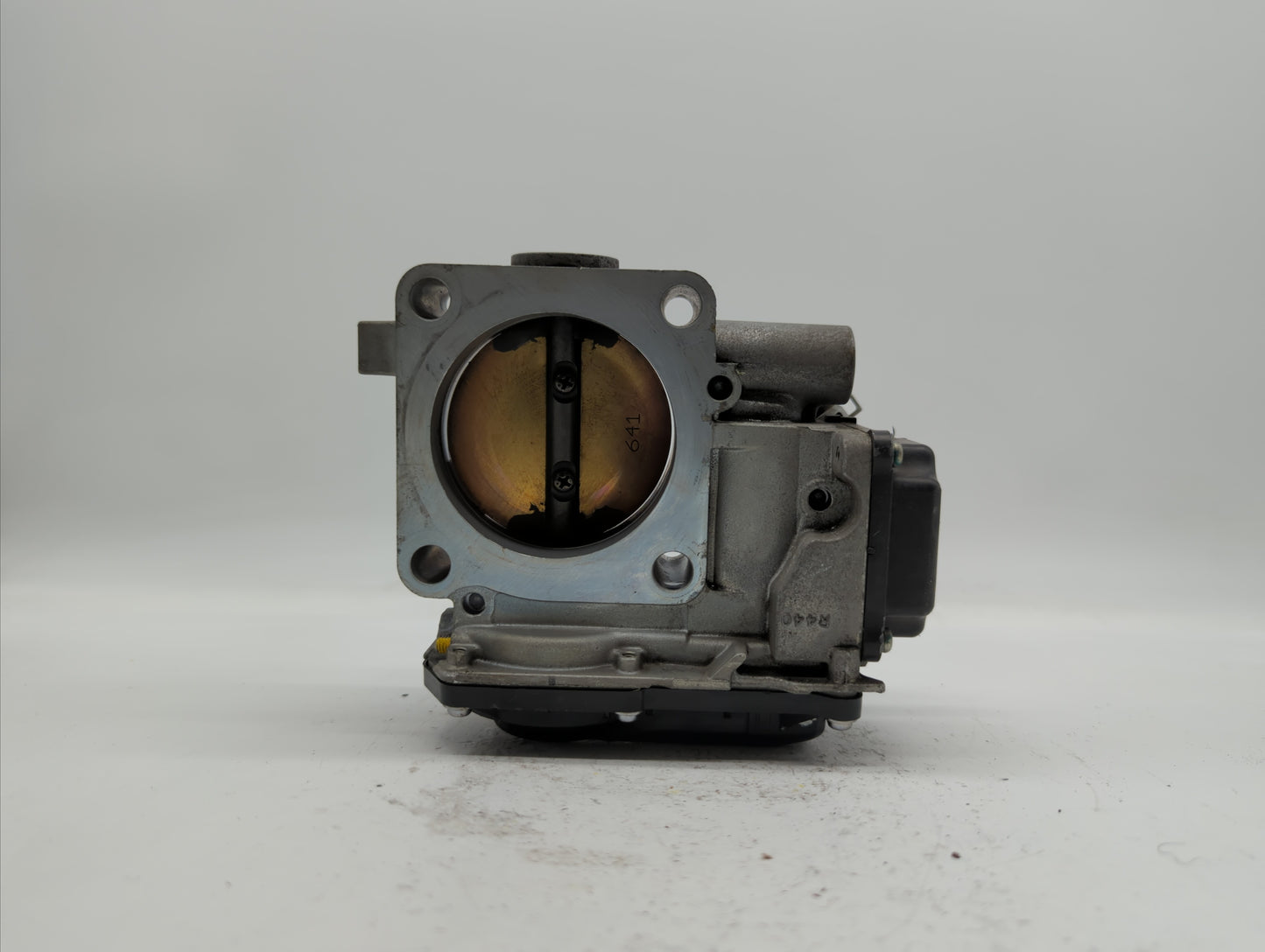 2010-2014 Honda Cr-V Throttle Body P/N:GMD7E Fits Fits 2010 2011 2012 2013 2014 2015 OEM Used Auto Parts - Oemusedautoparts1
