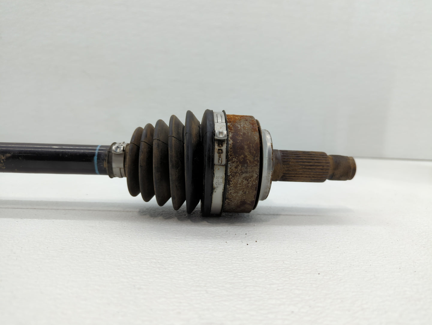 2012-2014 Honda Cr-v Axle Shaft Front Driver Cv C/v - Oemusedautoparts1.com