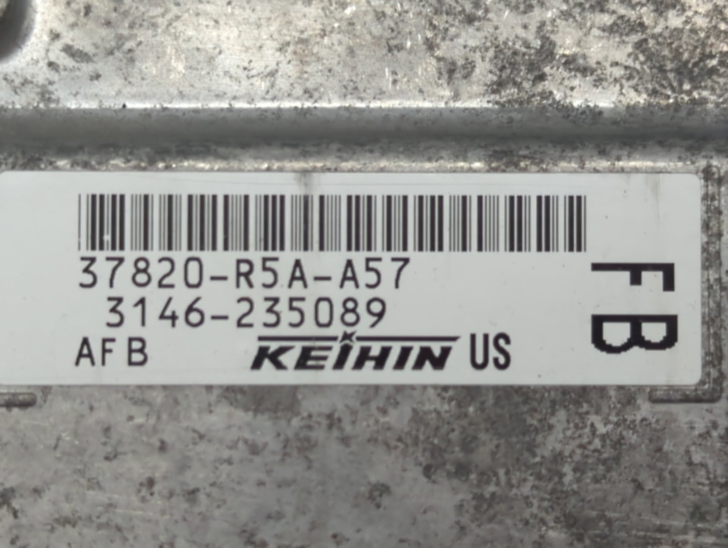 2012-2014 Honda Cr-V PCM Engine Control Computer ECU ECM PCU OEM P/N:37820-R5A-A57 37820-R5A-A55 Fits Fits 2012 2013 2014 OE