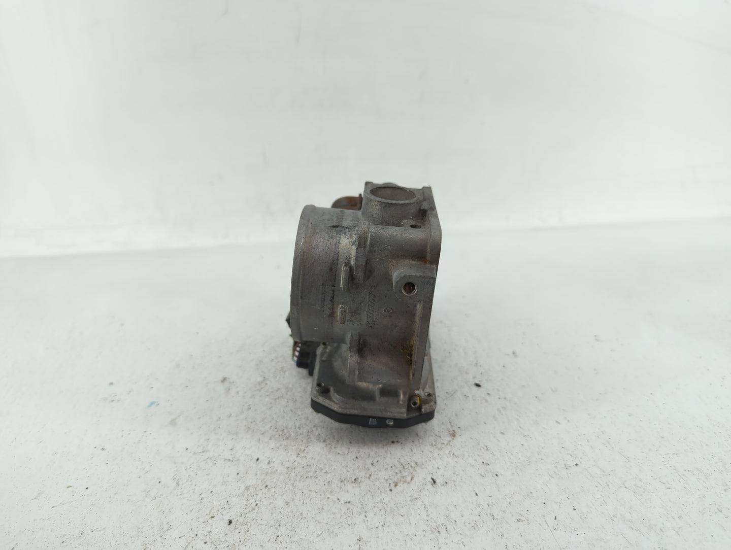 2010-2014 Honda Cr-V Throttle Body P/N:GMD7E Fits Fits 2010 2011 2012 2013 2014 2015 OEM Used Auto Parts - Oemusedautoparts1