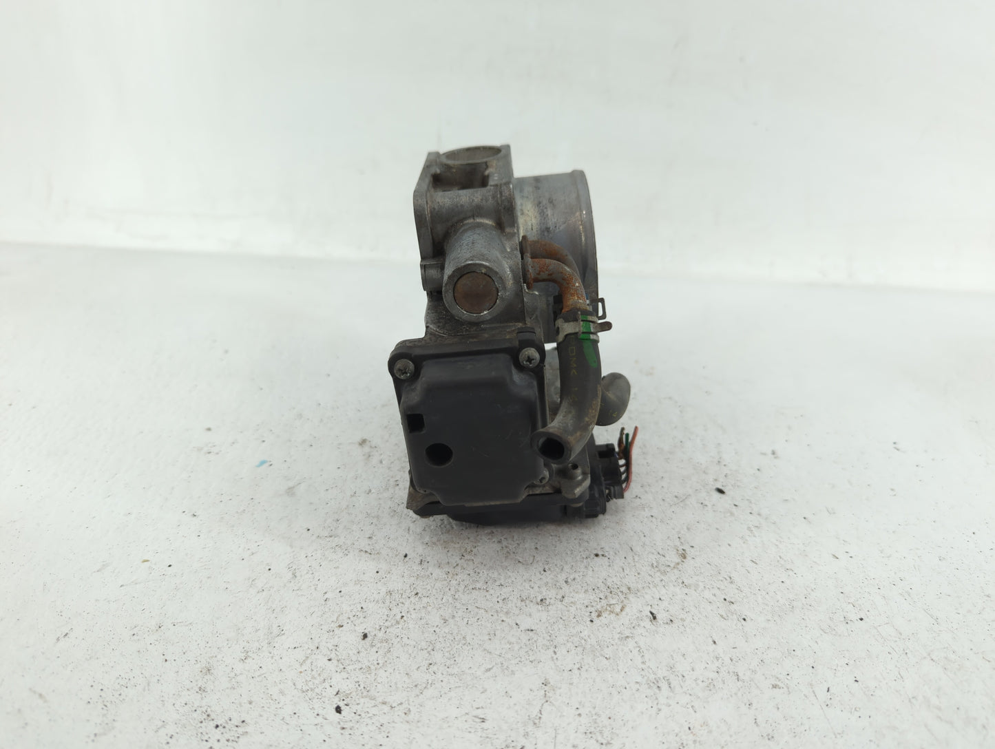 2010-2014 Honda Cr-V Throttle Body P/N:GMD7E Fits Fits 2010 2011 2012 2013 2014 2015 OEM Used Auto Parts - Oemusedautoparts1