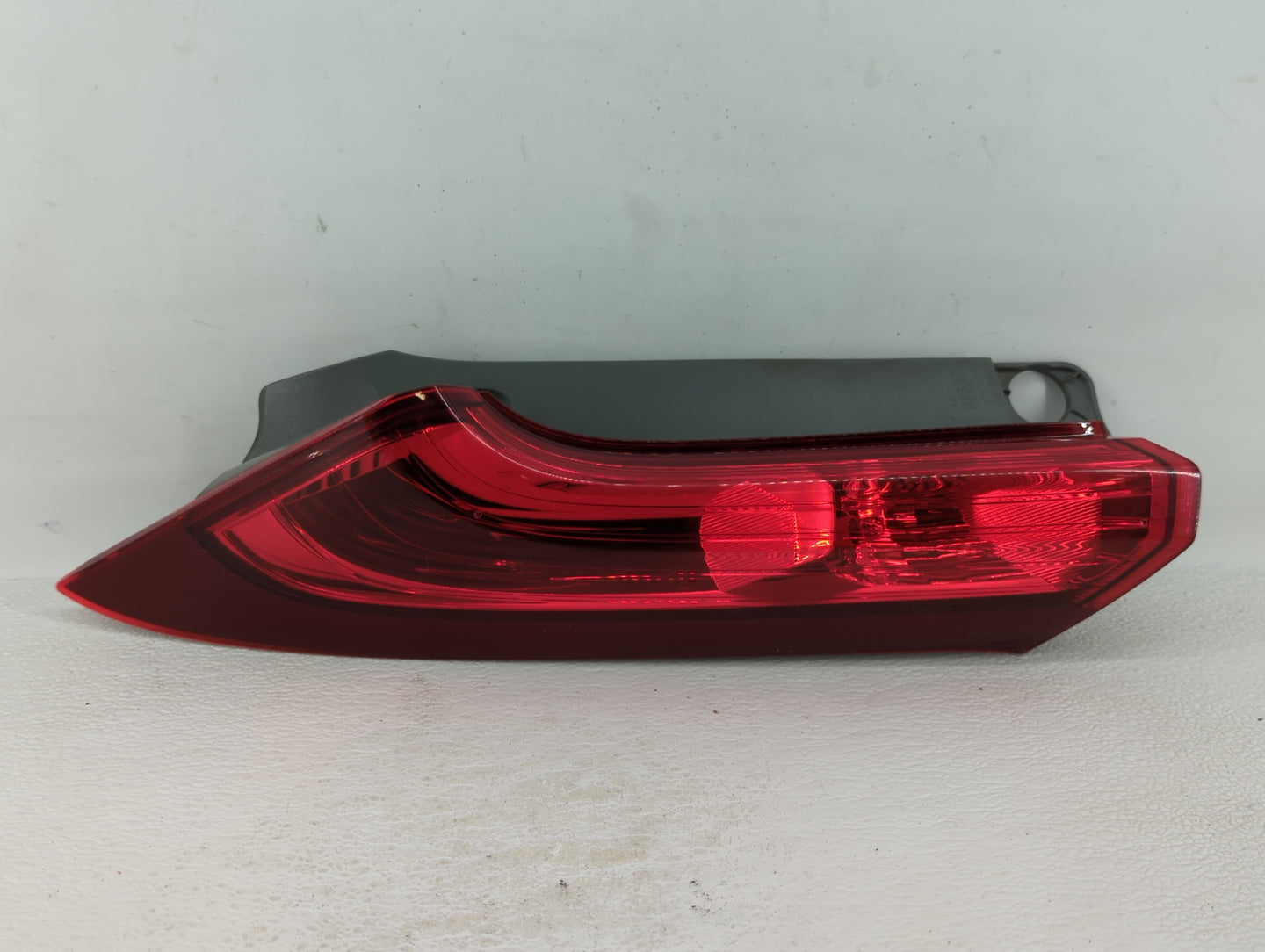 2012-2014 Honda Cr-v Driver Left Side Deck Lid Mounted Tail Light 457306 - Oemusedautoparts1.com