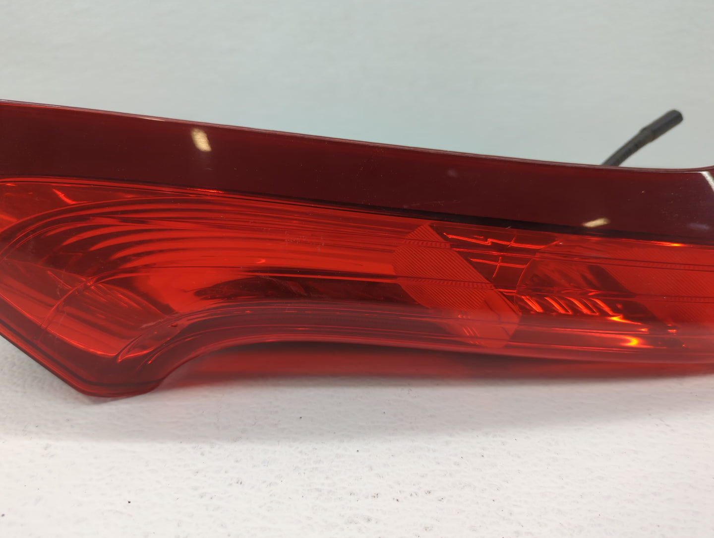 2012-2014 Honda Cr-V Tail Light Assembly Passenger Right OEM P/N:UK16DXT0AAA0 UK30CXT0AA, UP11CXT0AAA0 Fits Fits 2012 2013 2