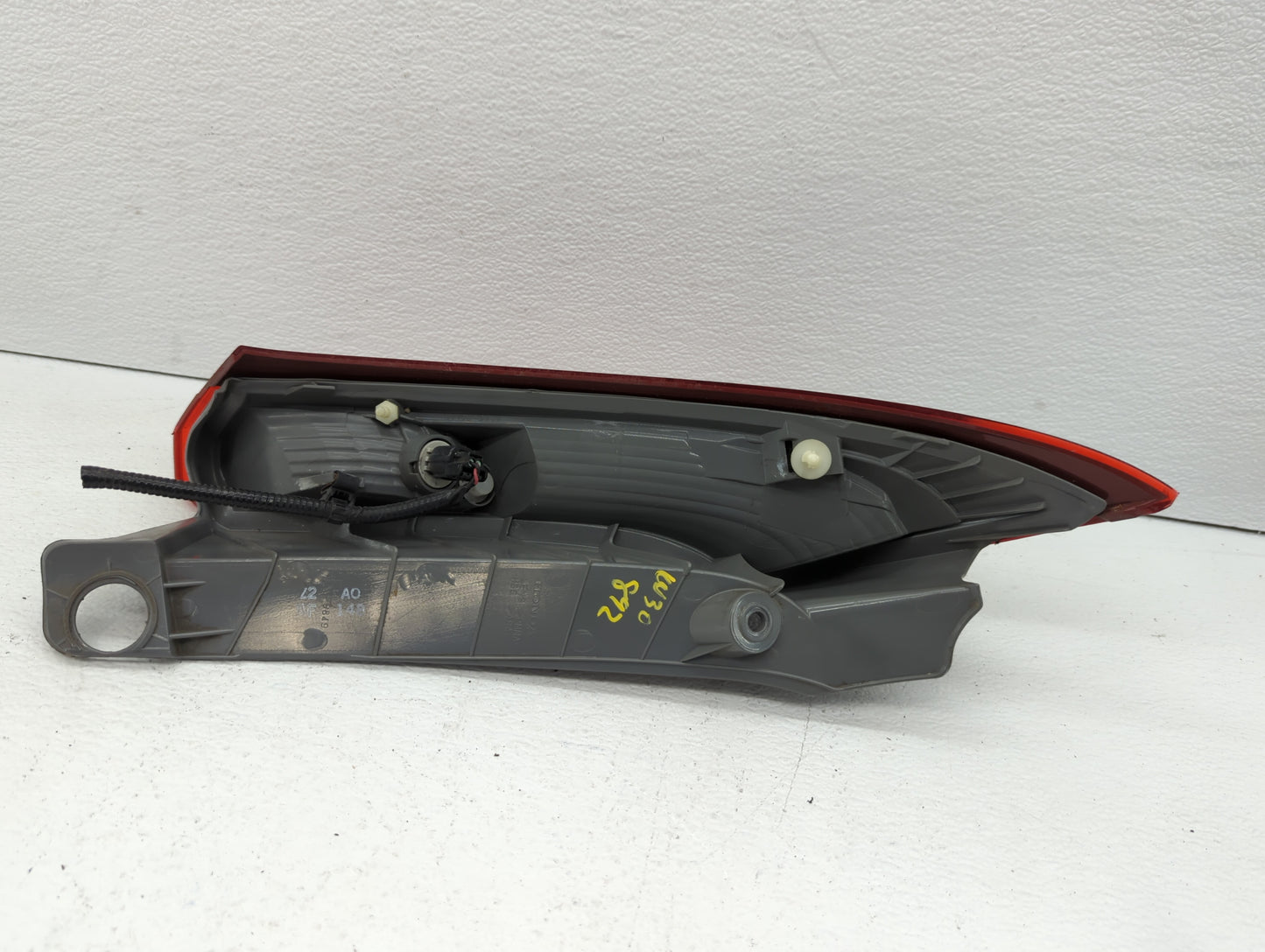 2012-2014 Honda Cr-V Tail Light Assembly Passenger Right OEM P/N:UE23CXT0AAA0 UP18BYTOAAAO, UA21CXT0AAA0 Fits Fits 2012 2013