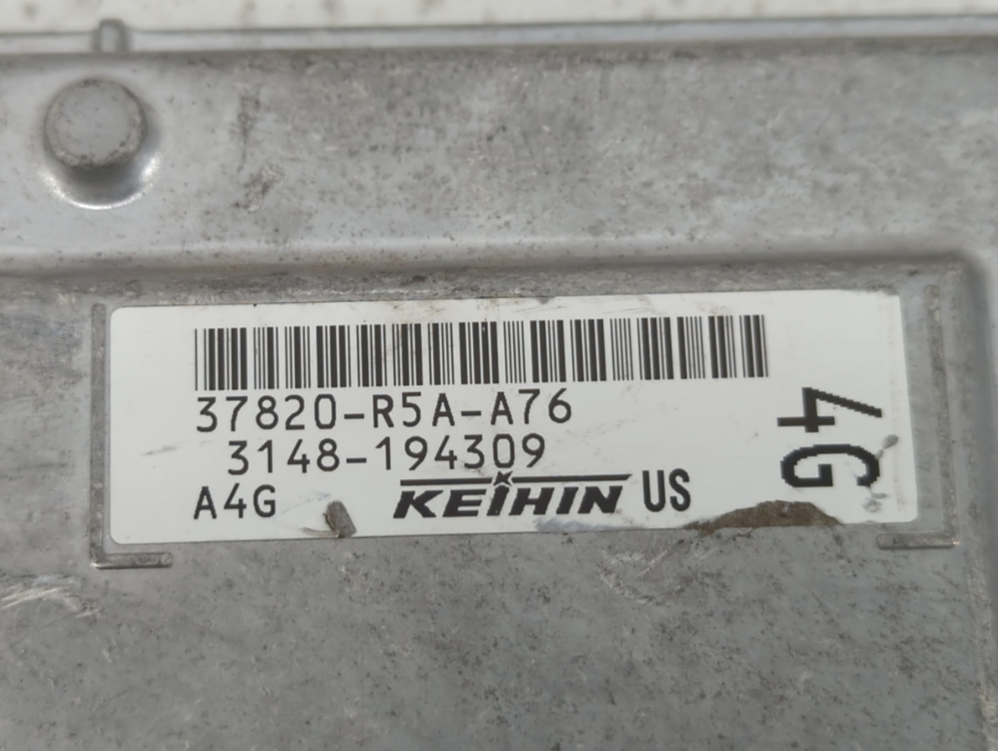 2012-2014 Honda Cr-V PCM Engine Control Computer ECU ECM PCU OEM P/N:37820-R5A-A76 37820-R5A-A73 Fits Fits 2012 2013 2014 OE