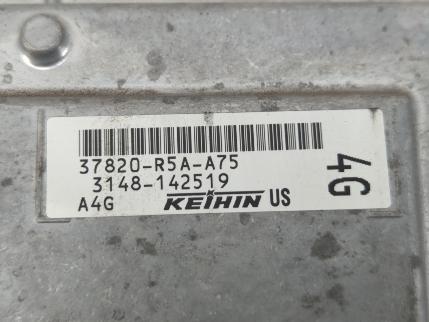 2012-2014 Honda Cr-V PCM Engine Control Computer ECU ECM PCU OEM P/N:37820-R5A-A76 37820-R5A-A73 Fits Fits 2012 2013 2014 OE